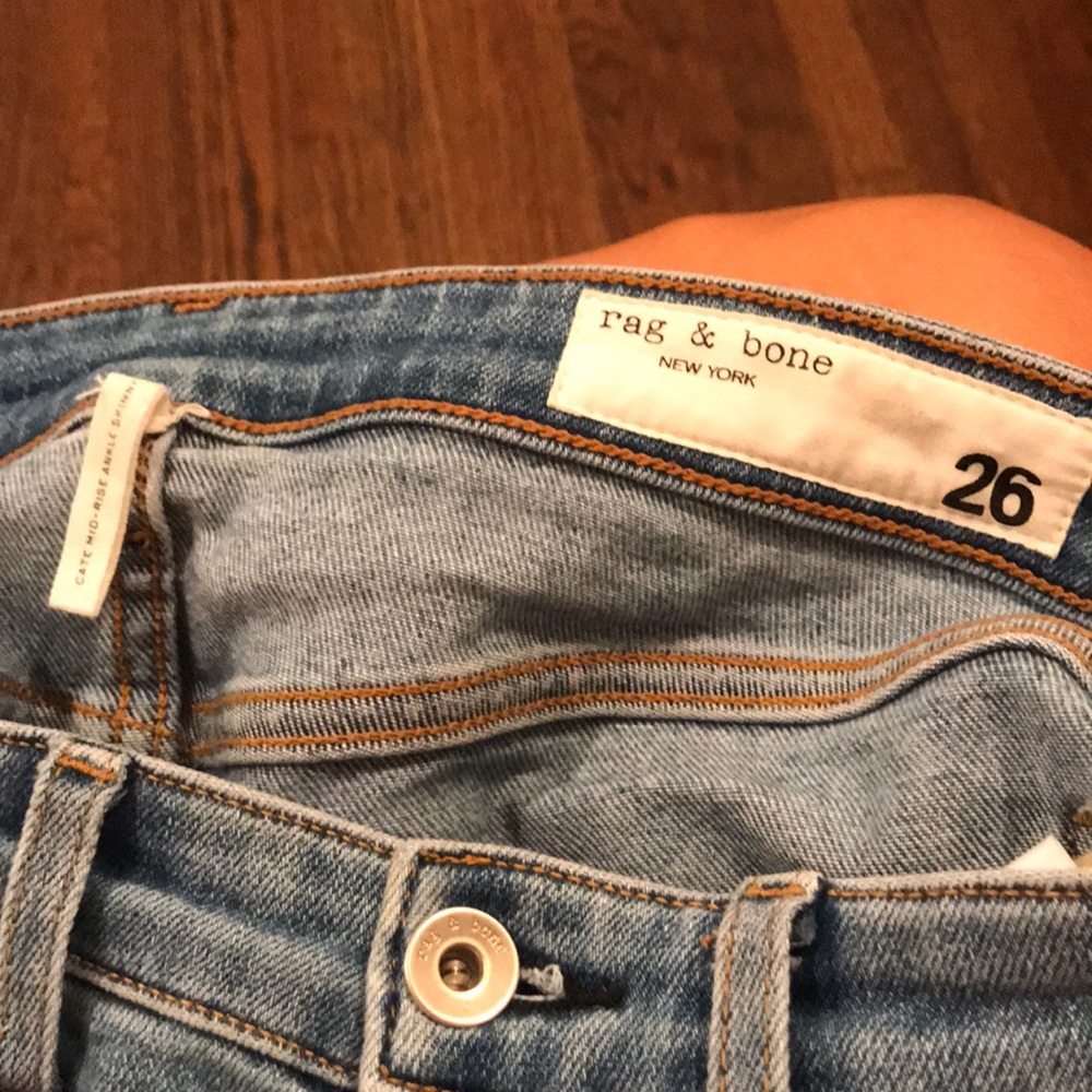 Rag & Bone Size 26 jeans